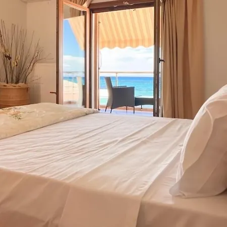 아파트 Venetico Beachfront & - Sea View 아르가시