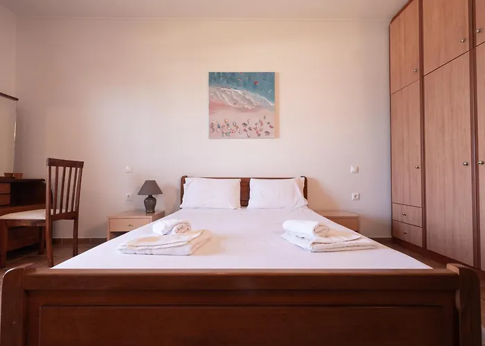 Apartamento Venetico Beachfront & - Sea View *